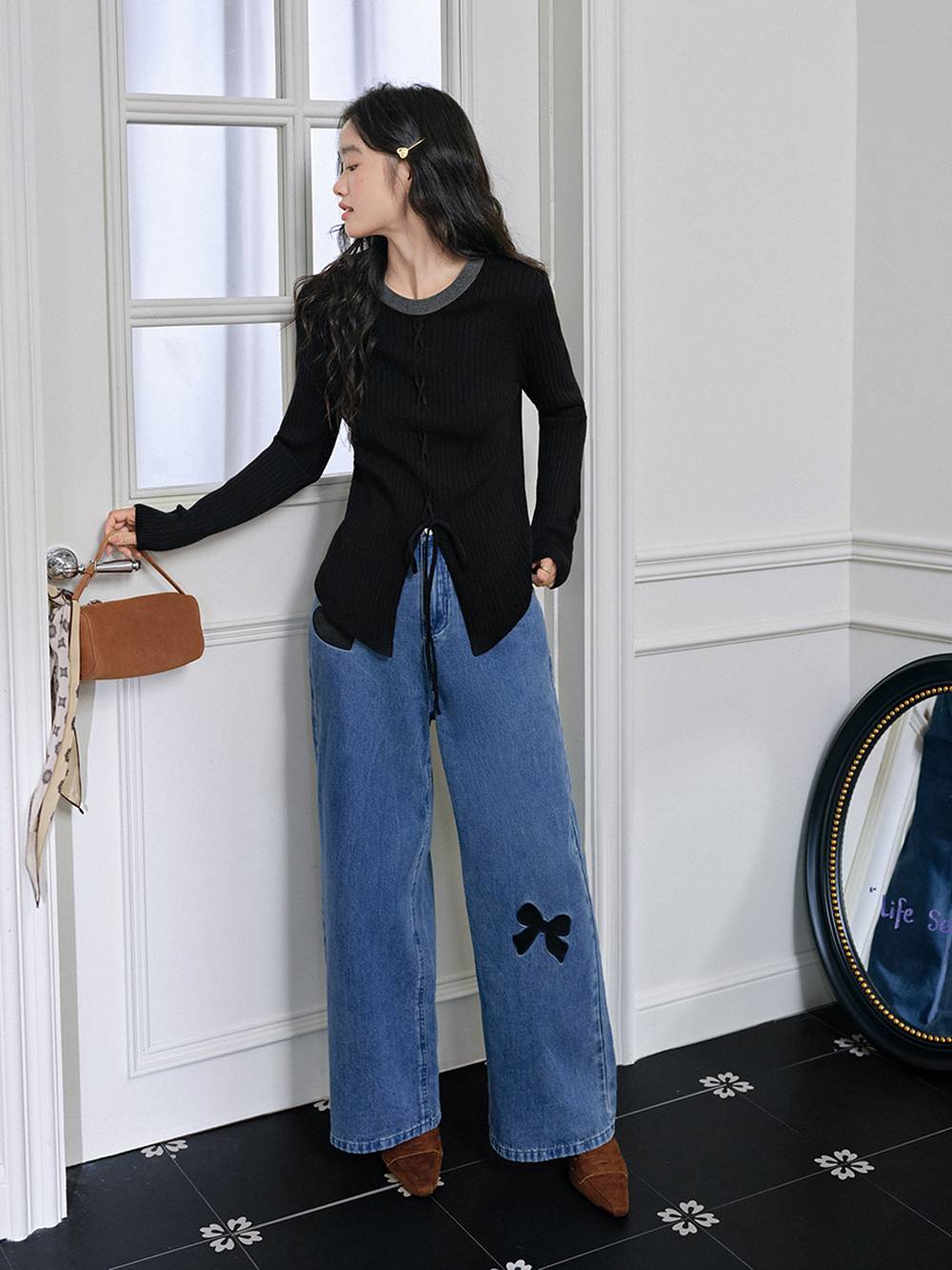 Heart Bow Embroidered Jeans