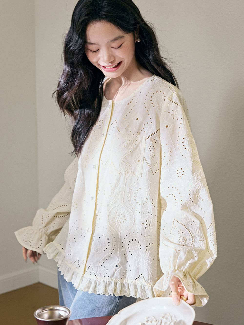 Broderie Blouse