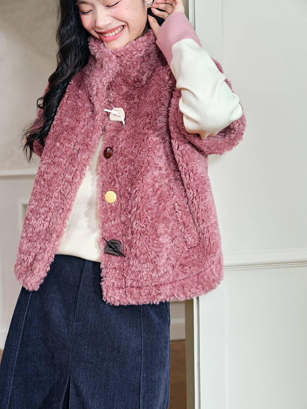 Faux Shearling Short-Sleeve Jacket