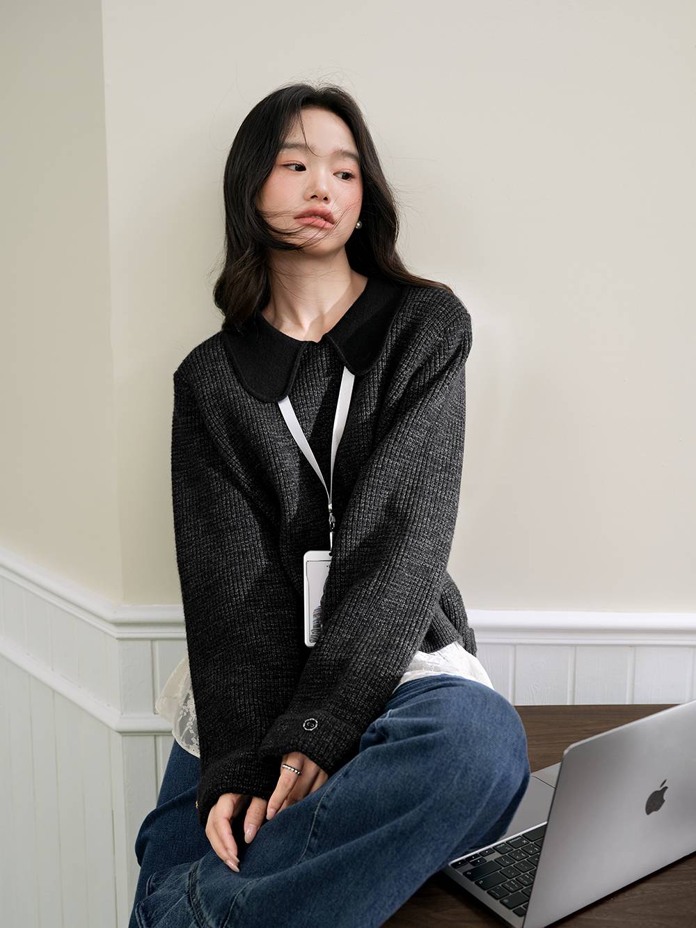 Peter Pan Collar Sweater