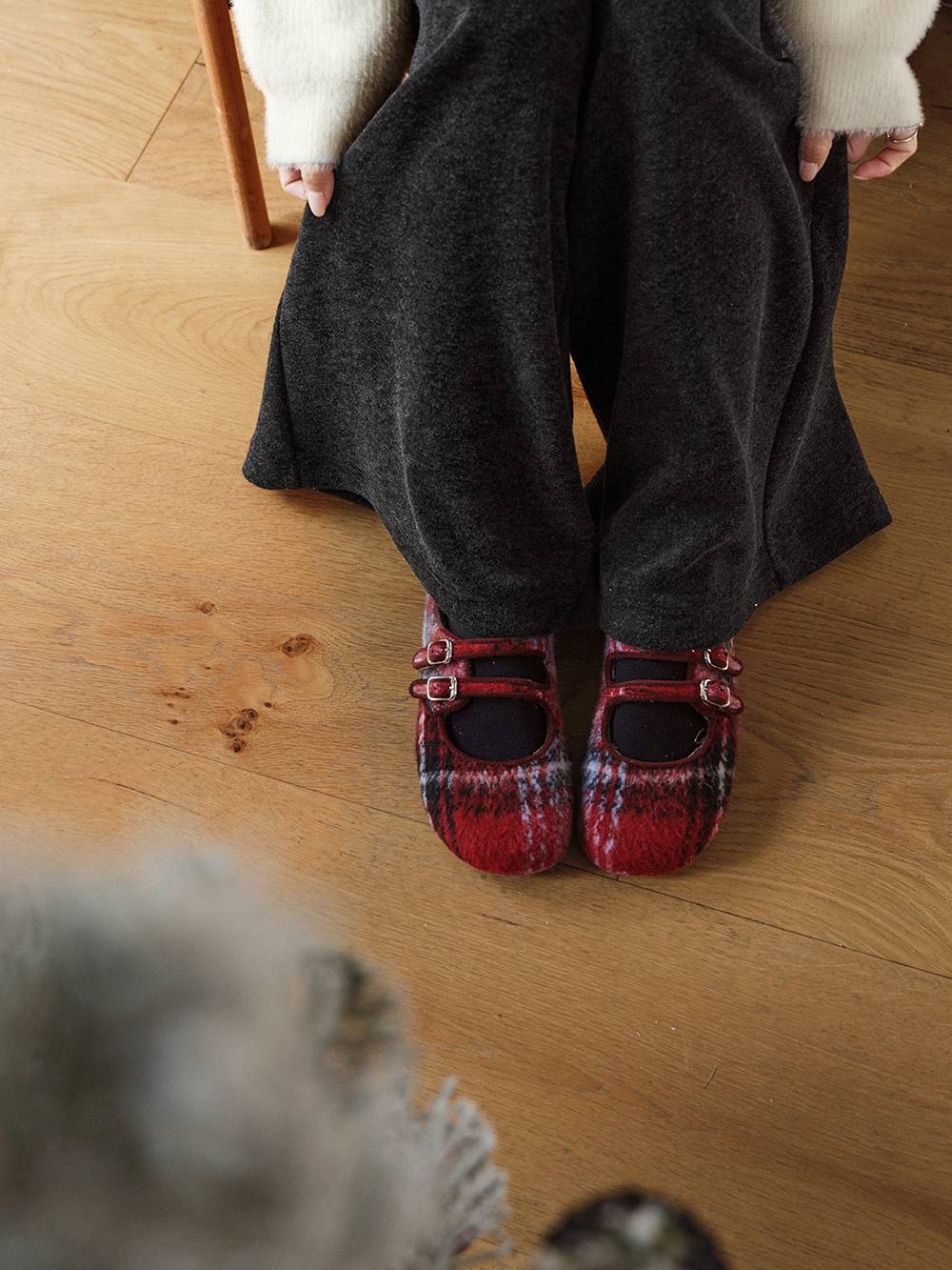 Elastic Waistband Sweatpants