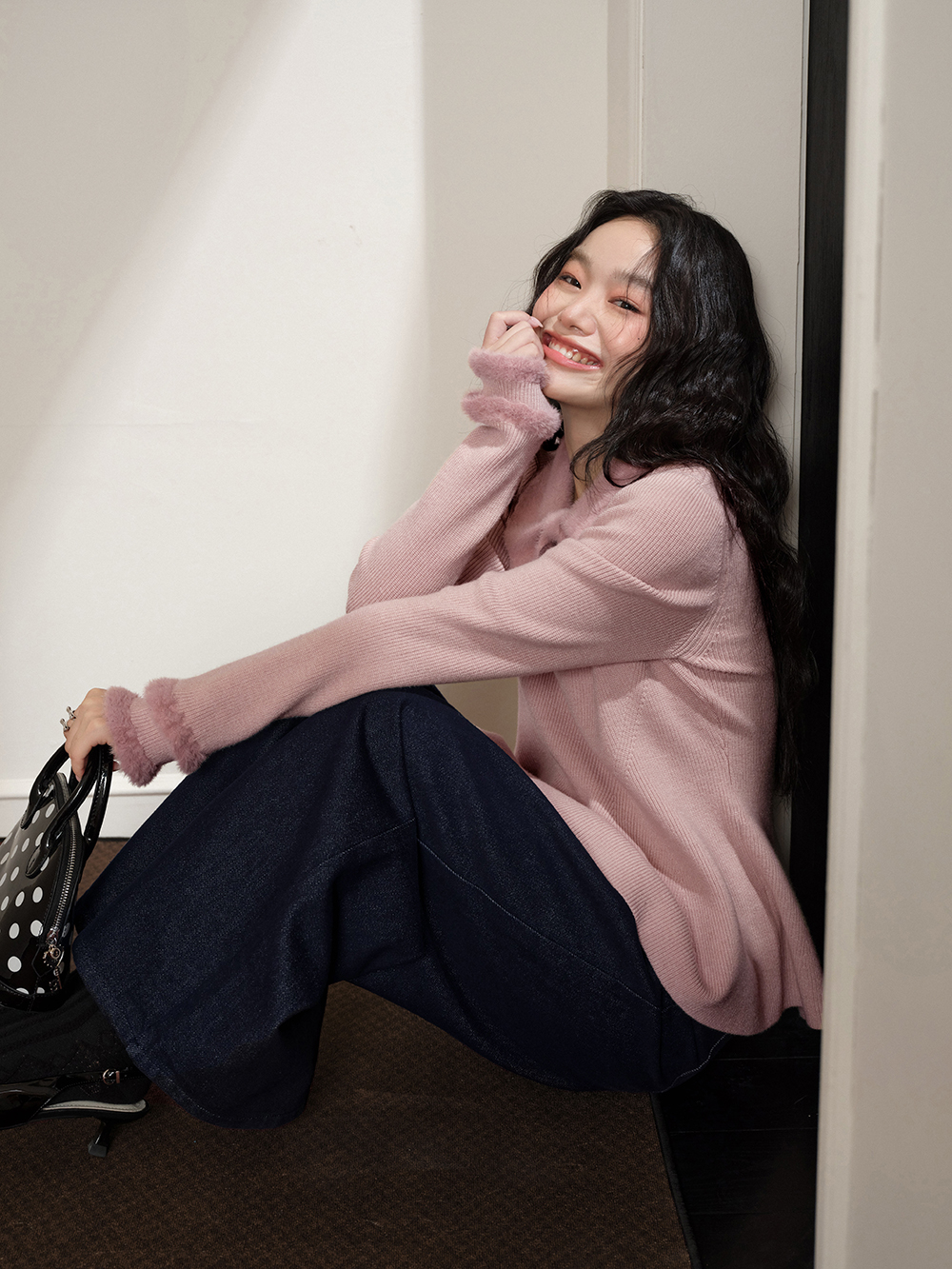 Bow Collar Ruffle Hem Sweater