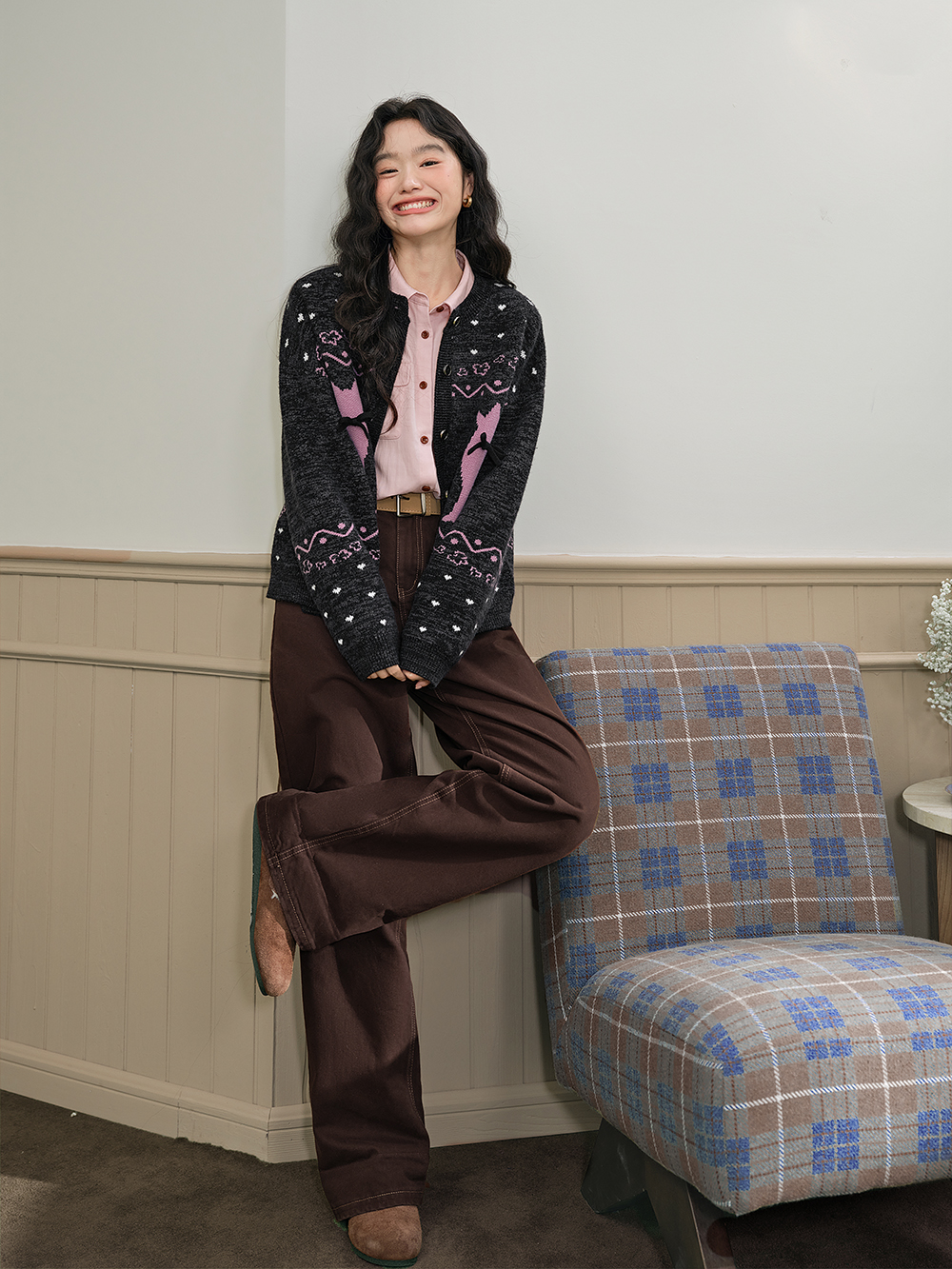 Folded Scallop Hem Jeans